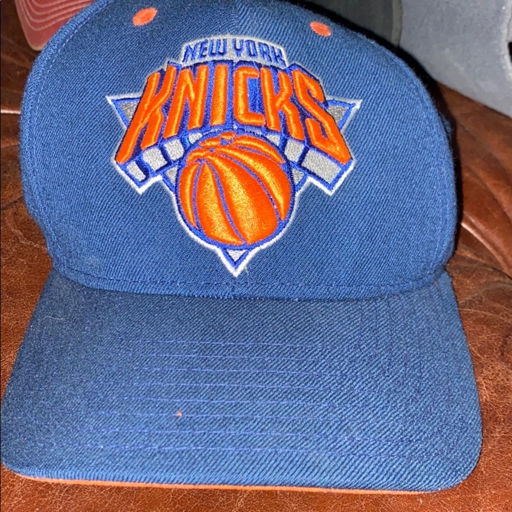 Adidas new york knicks flat brim hat
